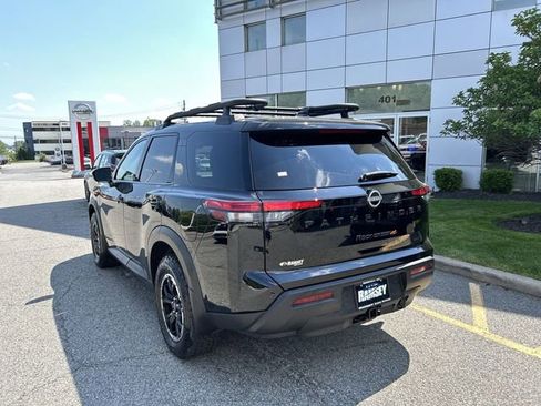 Certified 2025 Nissan Pathfinder Rock Creek AWD/4WD image 6