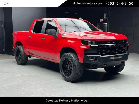 Used 2019 Chevrolet Silverado 1500 Custom Trail Boss w/ Custom Convenience Package AWD/4WD image 9