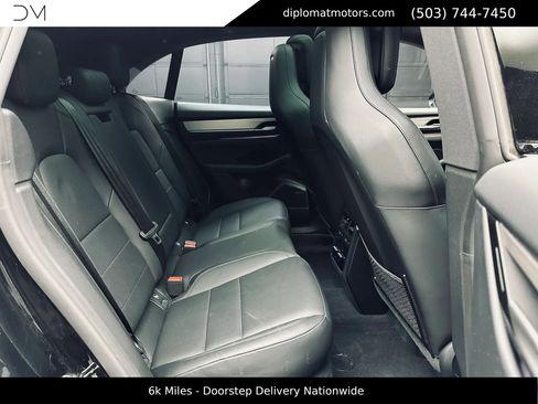 Used 2024 Porsche Macan 4 Electric w/ Premium Package AWD/4WD image 20
