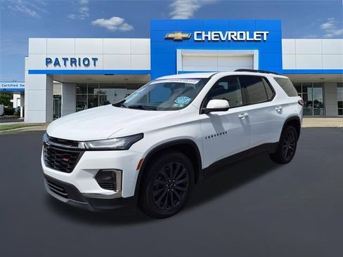 Used 2022 Chevrolet Traverse RS w/ LPO, Floor Liner Package AWD/4WD image 6