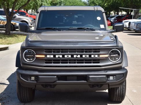 Used 2025 Ford Bronco 2-Door AWD/4WD image 3