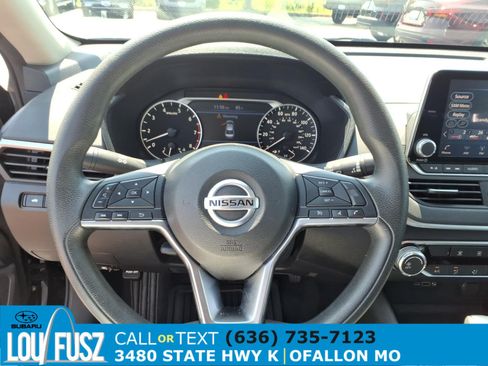 Used 2021 Nissan Altima 2.5 SV FWD image 19