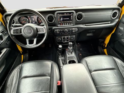 Used 2019 Jeep Wrangler Unlimited Sahara w/ Dual Top Group image 14