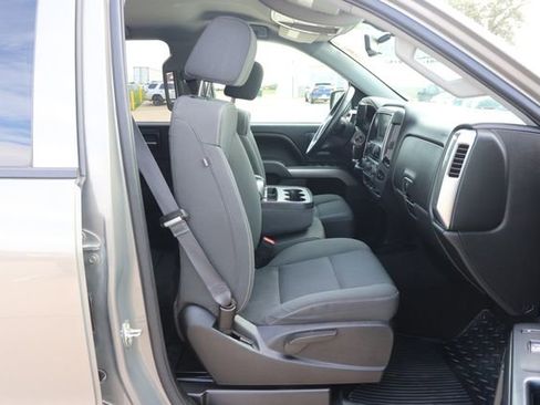 Used 2017 Chevrolet Silverado 1500 LT w/ All Star Edition image 30