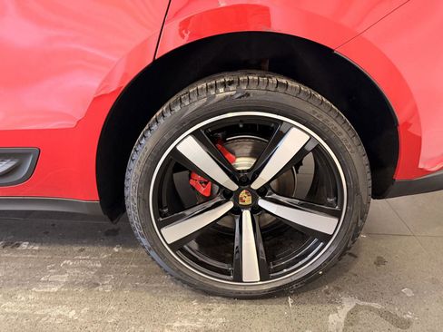 New 2026 Porsche Macan S image 11