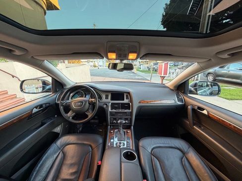 Used 2014 Audi Q7 TDI Prestige w/ Prestige Package image 9