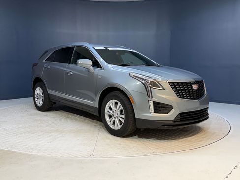 Certified 2023 Cadillac XT5 Luxury image 7