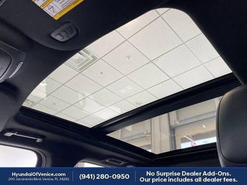Used 2022 Lincoln Navigator L Reserve AWD/4WD image 5