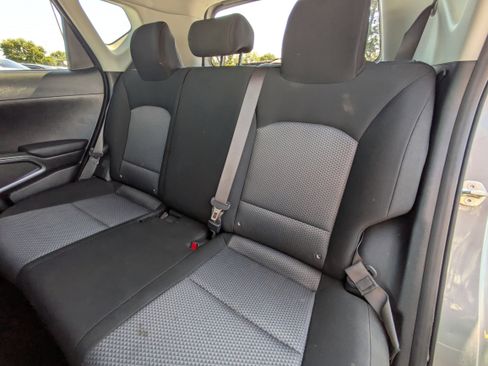 Used 2023 Kia Soul LX FWD image 8