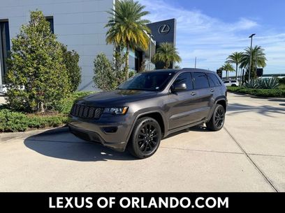 Used 2019 Jeep Grand Cherokee Altitude