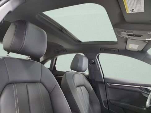 Used 2023 Audi A3 2.0T Premium w/ Convenience Package image 6