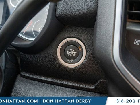 Used 2024 RAM 3500 Big Horn AWD/4WD image 14