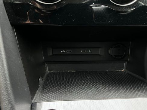 Used 2025 Volkswagen Taos S image 24