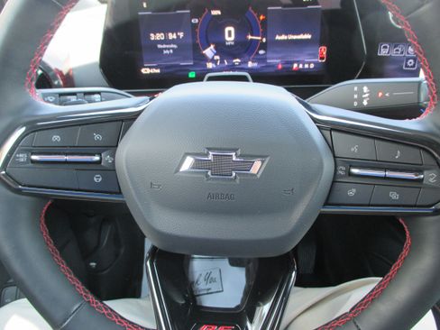 Used 2026 Chevrolet Blazer EV RS w/ Super Cruise Package AWD/4WD image 22