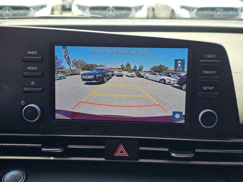 Used 2022 Hyundai Elantra SEL w/ Cargo Package FWD image 27