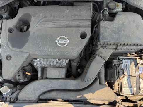 Used 2013 Nissan Altima 2.5 SL FWD image 22