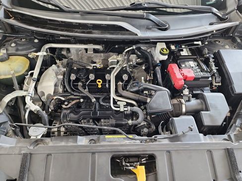 Used 2021 Nissan Rogue S image 38
