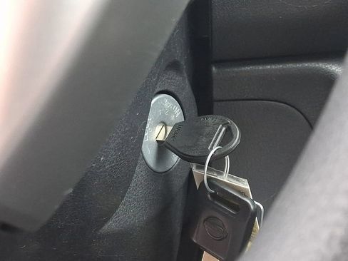 Used 2014 Nissan Versa Note S Plus FWD image 25