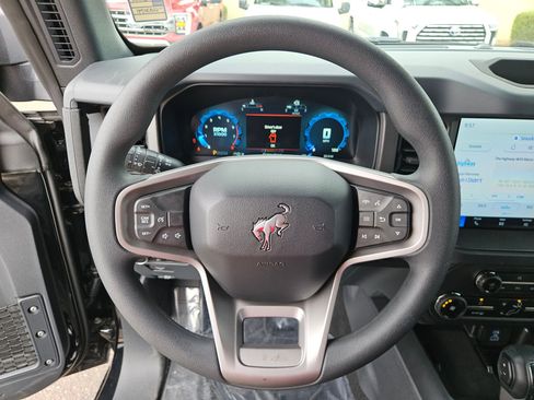 New 2025 Ford Bronco 4-Door AWD/4WD image 11