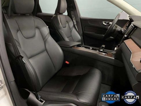 Used 2023 Volvo XC60 B5 Plus image 81