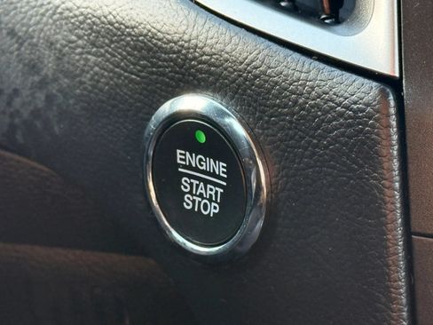 Used 2019 Ford Edge SEL w/ Equipment Group 201A AWD/4WD image 25