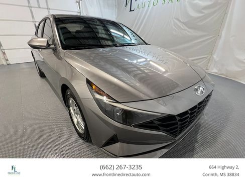 Used 2023 Hyundai Elantra SE FWD image 1