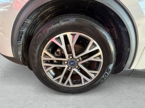 Used 2020 Ford Escape SEL FWD image 29