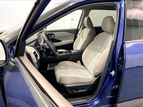 Used 2021 Nissan Rogue SV AWD/4WD image 10