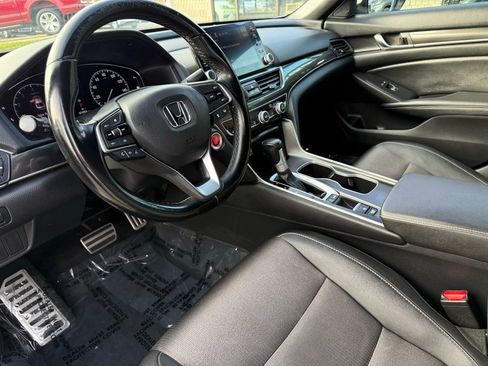 Used 2020 Honda Accord Sport image 13