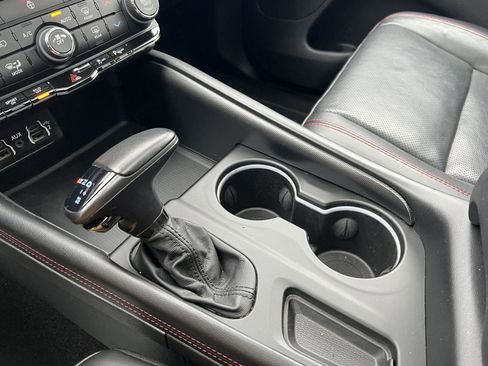 Used 2023 Dodge Durango GT image 33
