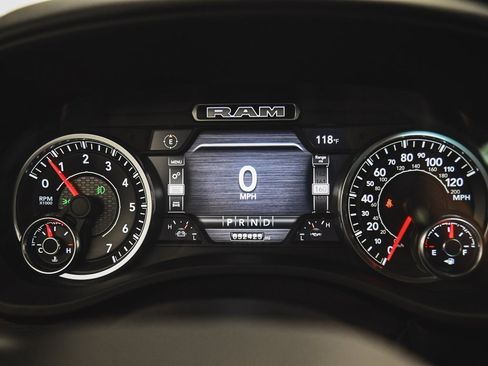 Used 2022 RAM 1500 Big Horn image 15