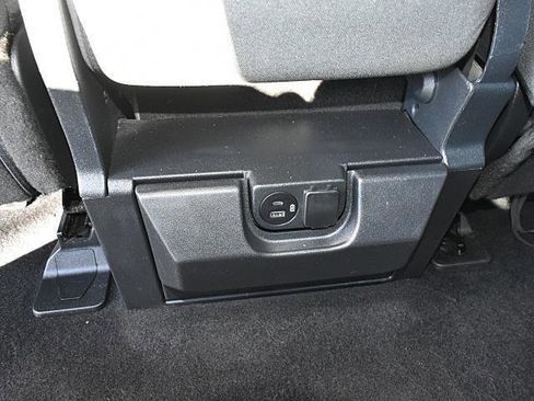 Used 2023 Ford F150 XLT image 17