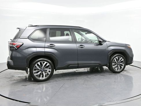 Used 2025 Subaru Forester Touring w/ Popular Package - Touring image 8