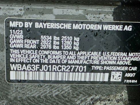 Used 2024 BMW 540i xDrive w/ Premium Package image 34