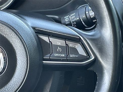 Used 2018 MAZDA MAZDA3 Grand Touring image 14