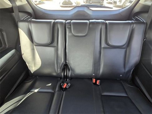 Used 2021 Subaru Ascent Touring image 17