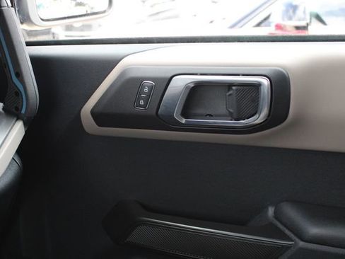 Used 2024 Ford Bronco Wildtrak image 20