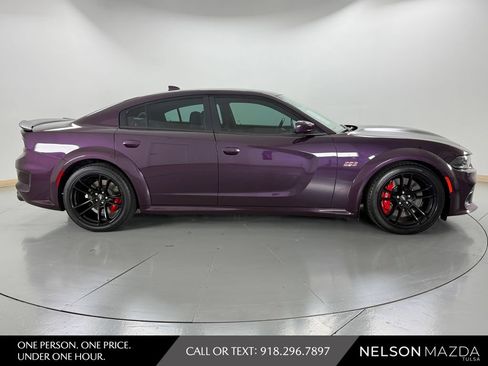 Used 2022 Dodge Charger Scat Pack RWD image 5