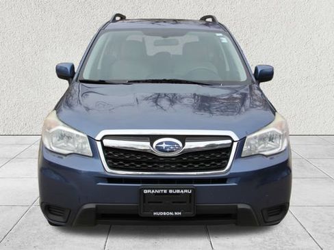 Used 2014 Subaru Forester 2.5i Premium w/ All-Weather Package image 4