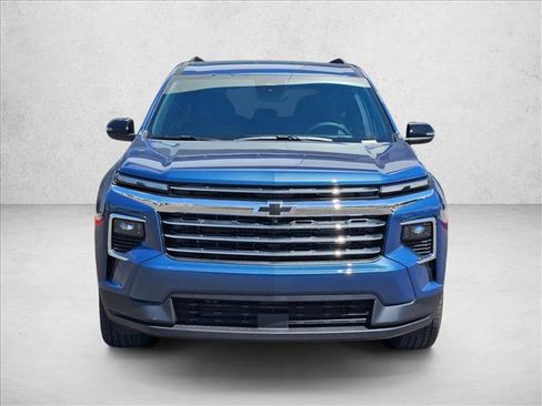 New 2026 Chevrolet Traverse LT w/ Driver Confidence Package FWD image 6