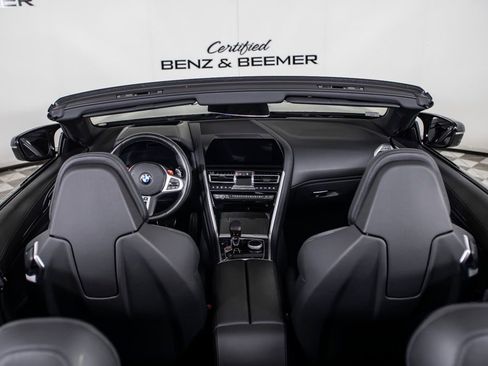 Used 2020 BMW M8 Convertible image 10