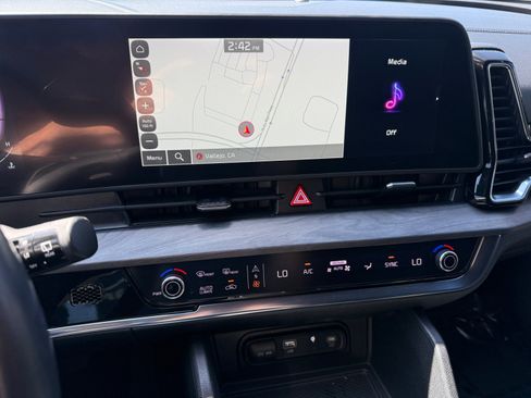 Used 2023 Kia Sportage X-Line w/ X-Line Premium Package image 12