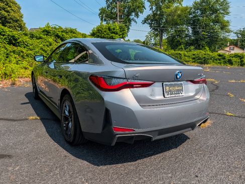 Used 2023 BMW i4 eDrive35 RWD image 8