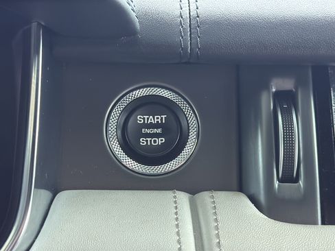 Used 2021 Land Rover Range Rover SV Autobiography Dynamic AWD/4WD image 54