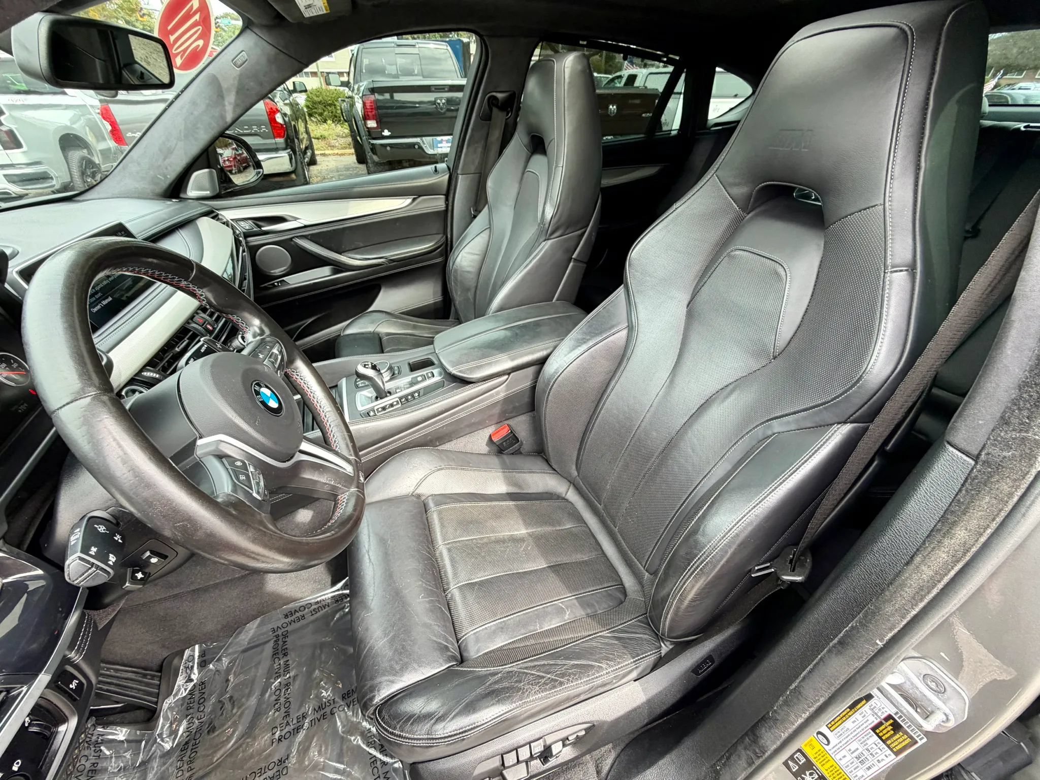 Used 2017 BMW X6 M AWD/4WD image 8