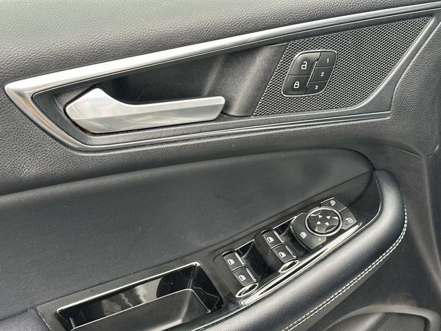 Certified 2018 Ford Edge Sport w/ Equipment Group 401A AWD/4WD image 16
