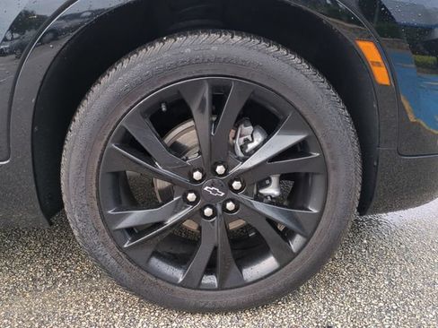 Certified 2021 Chevrolet Blazer RS w/ Enhanced Convenience Package AWD/4WD image 11