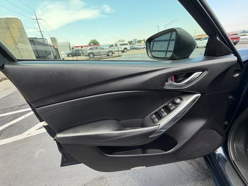 Used 2017 MAZDA MAZDA6 Touring FWD image 11