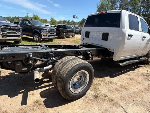 New 2026 RAM 3500 Tradesman AWD/4WD image 8