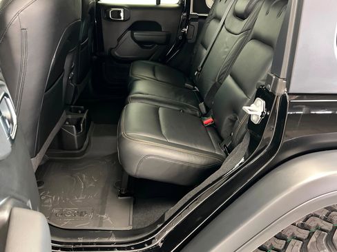 New 2026 Jeep Wrangler Unlimited Sport AWD/4WD image 21